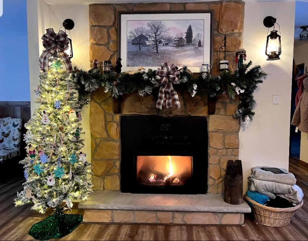 Serenity And Fun All In One In This Cozy Pocono Cabin Jim Thorpe Eksteriør billede