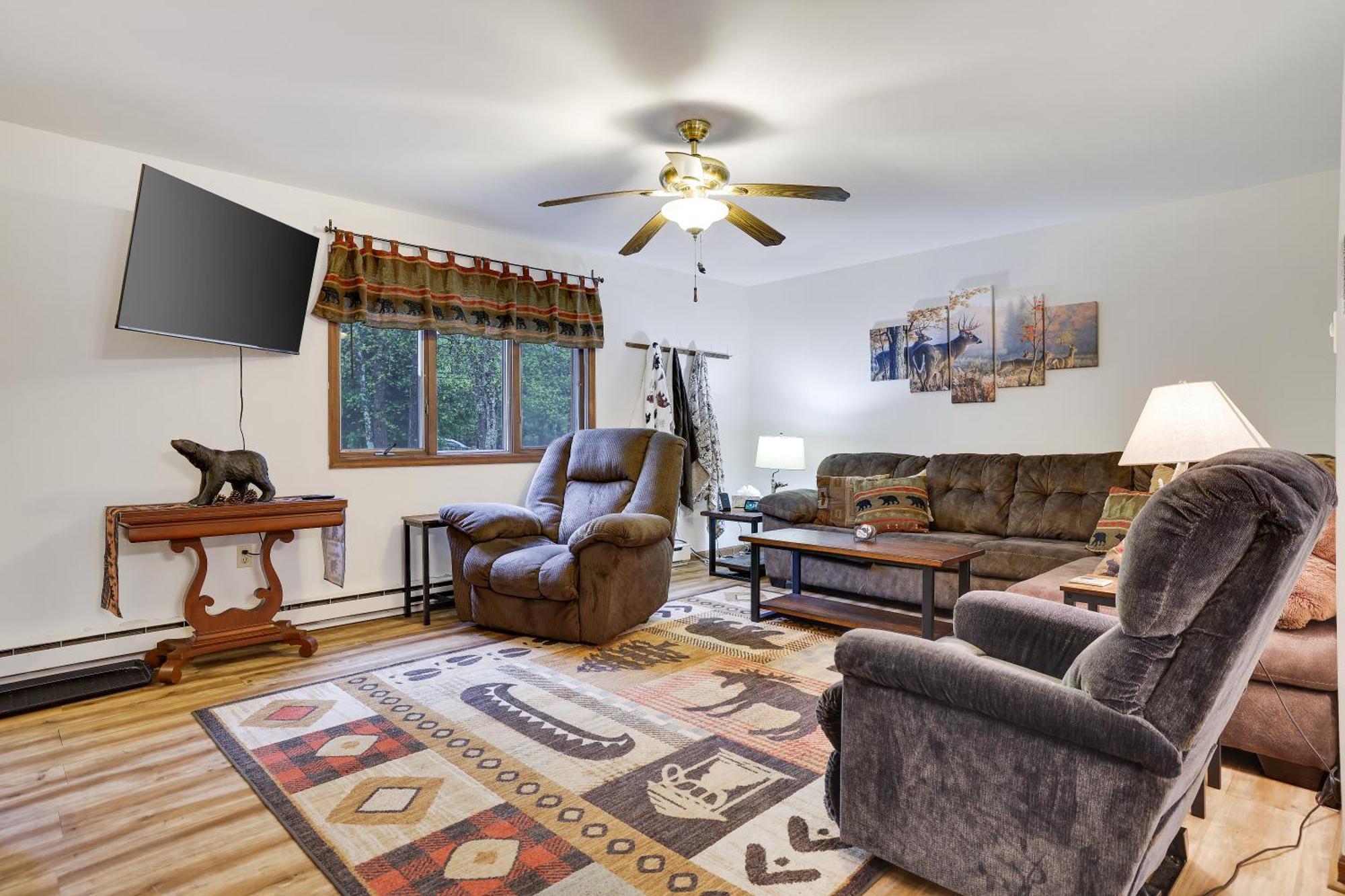 Serenity And Fun All In One In This Cozy Pocono Cabin Jim Thorpe Eksteriør billede