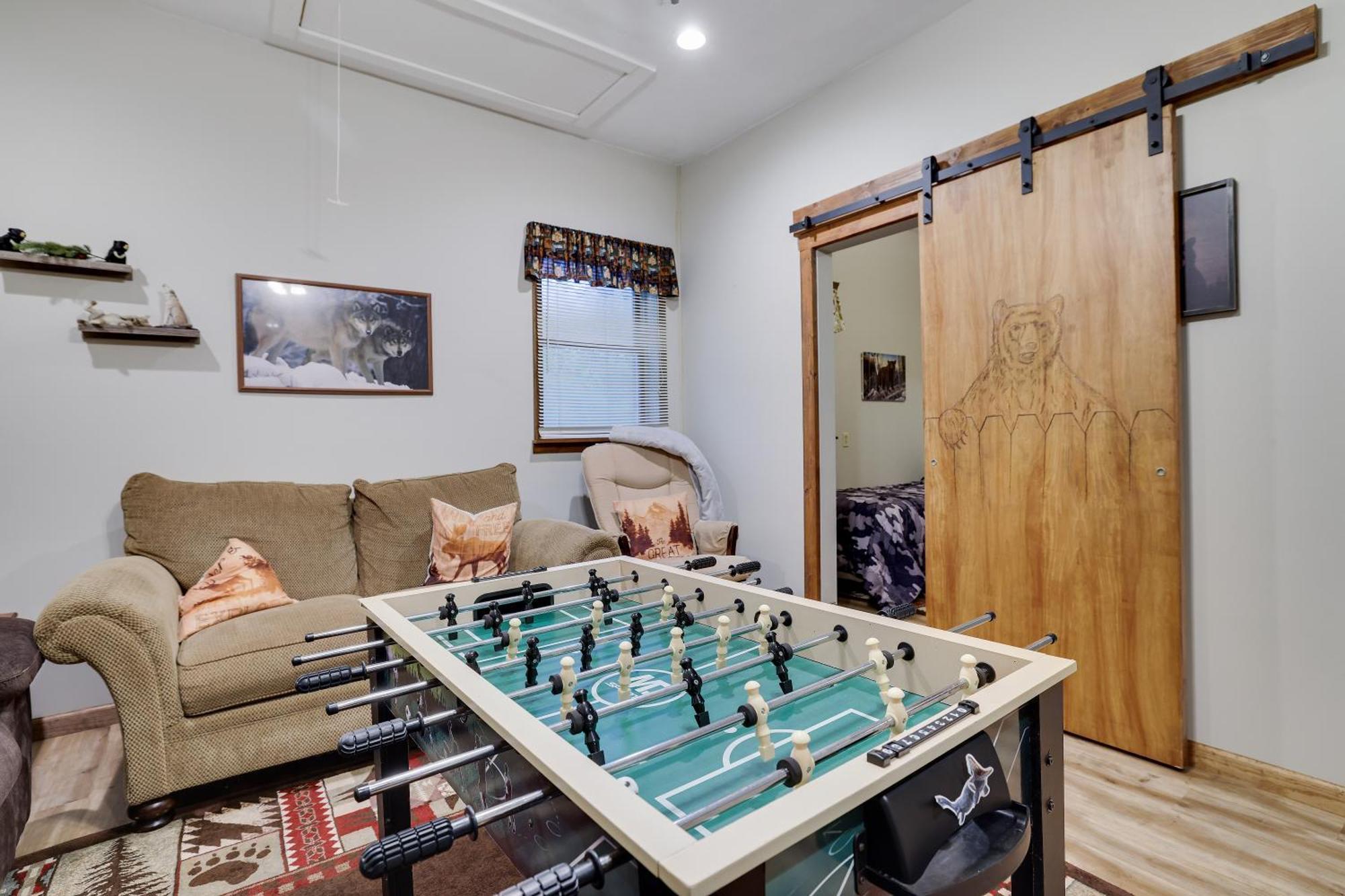 Serenity And Fun All In One In This Cozy Pocono Cabin Jim Thorpe Eksteriør billede